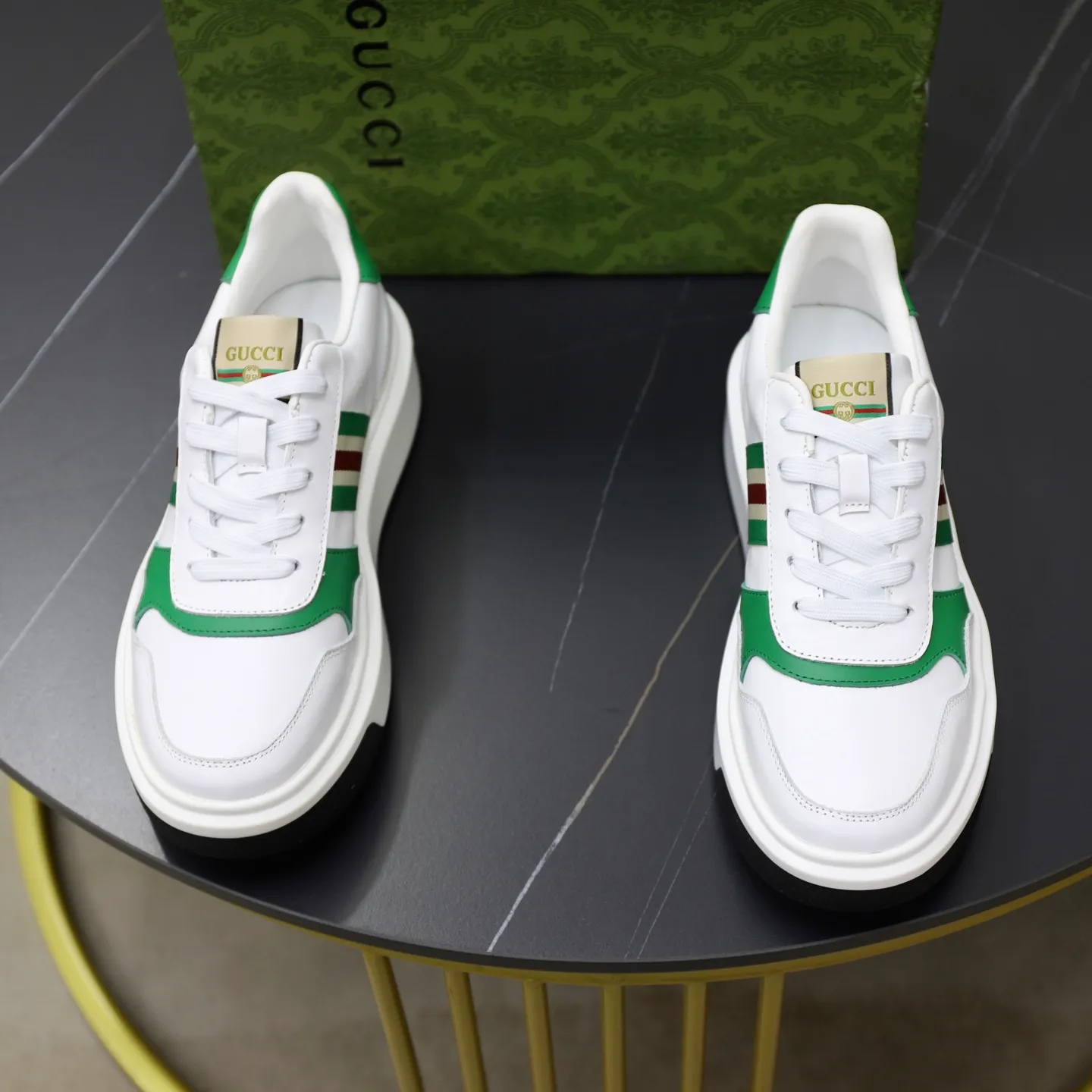 Ex-factory price: 462💰🙅‍♂️🙅‍♂️🙅‍♂️ Brand: GUCCI Standard code: 38-44 (45 customized) Grade: Same as the official website Material: Original cowhide material stitching Comfortable sheepskin lining Lightweight and wear-resistant sports outsole Style category: Men's fashionable casual shoes Running sneakers Distinguished luxury brand elements Top luxury Color: actual picture color